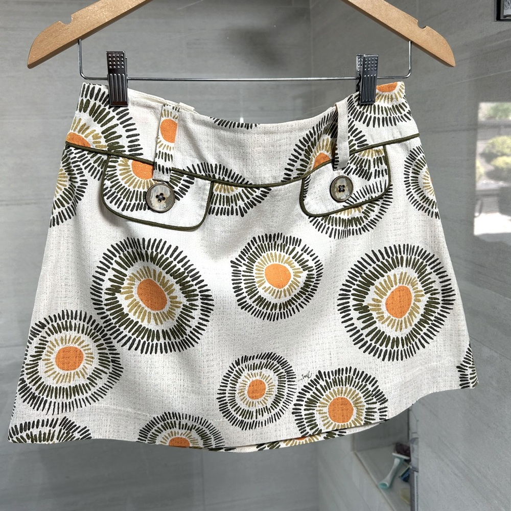 Trina Turk sun pattern miniskirt, size 2